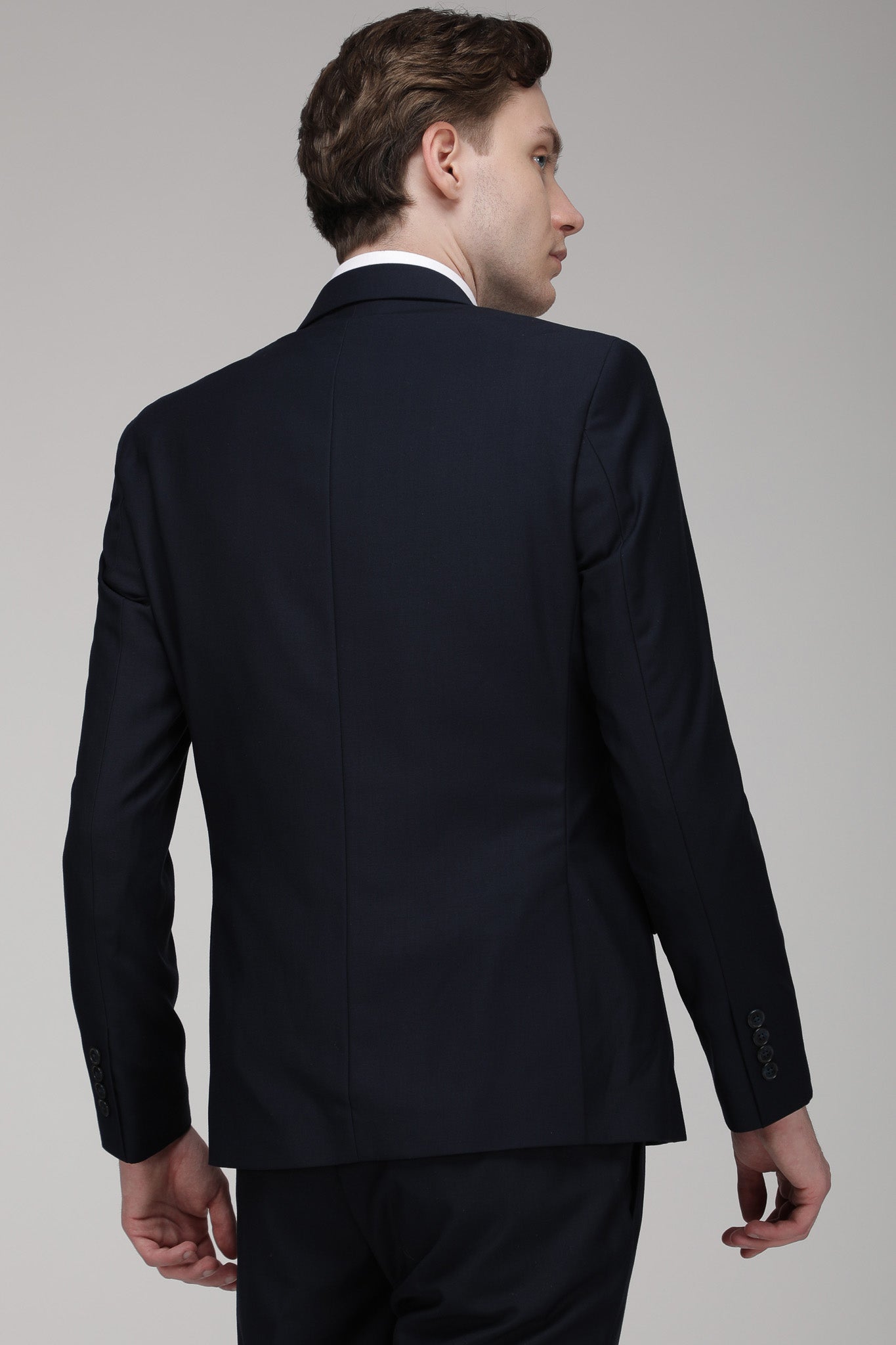Navy Solid Slim Fit Suit