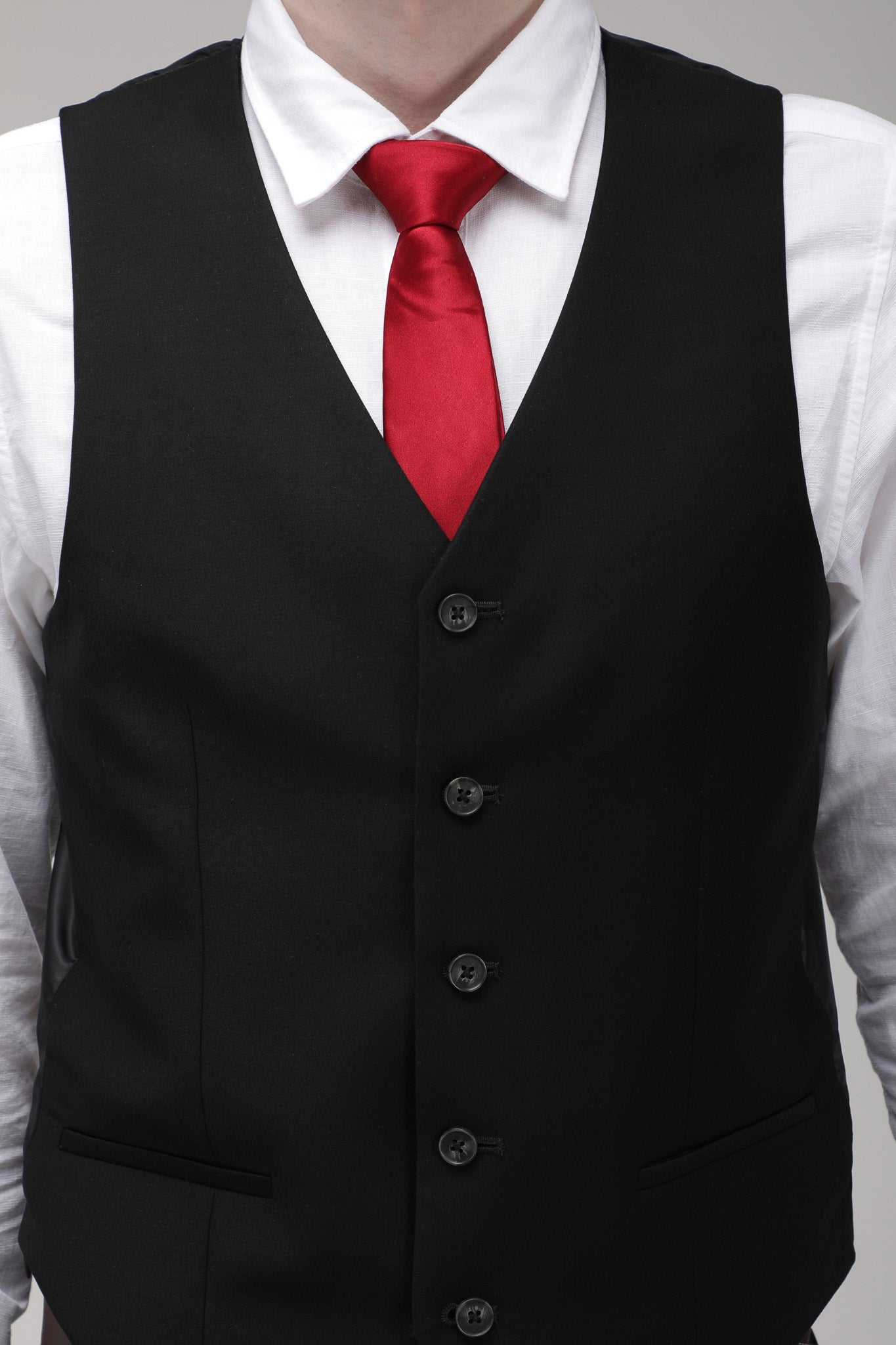 Black Solid Slim Fit Suit