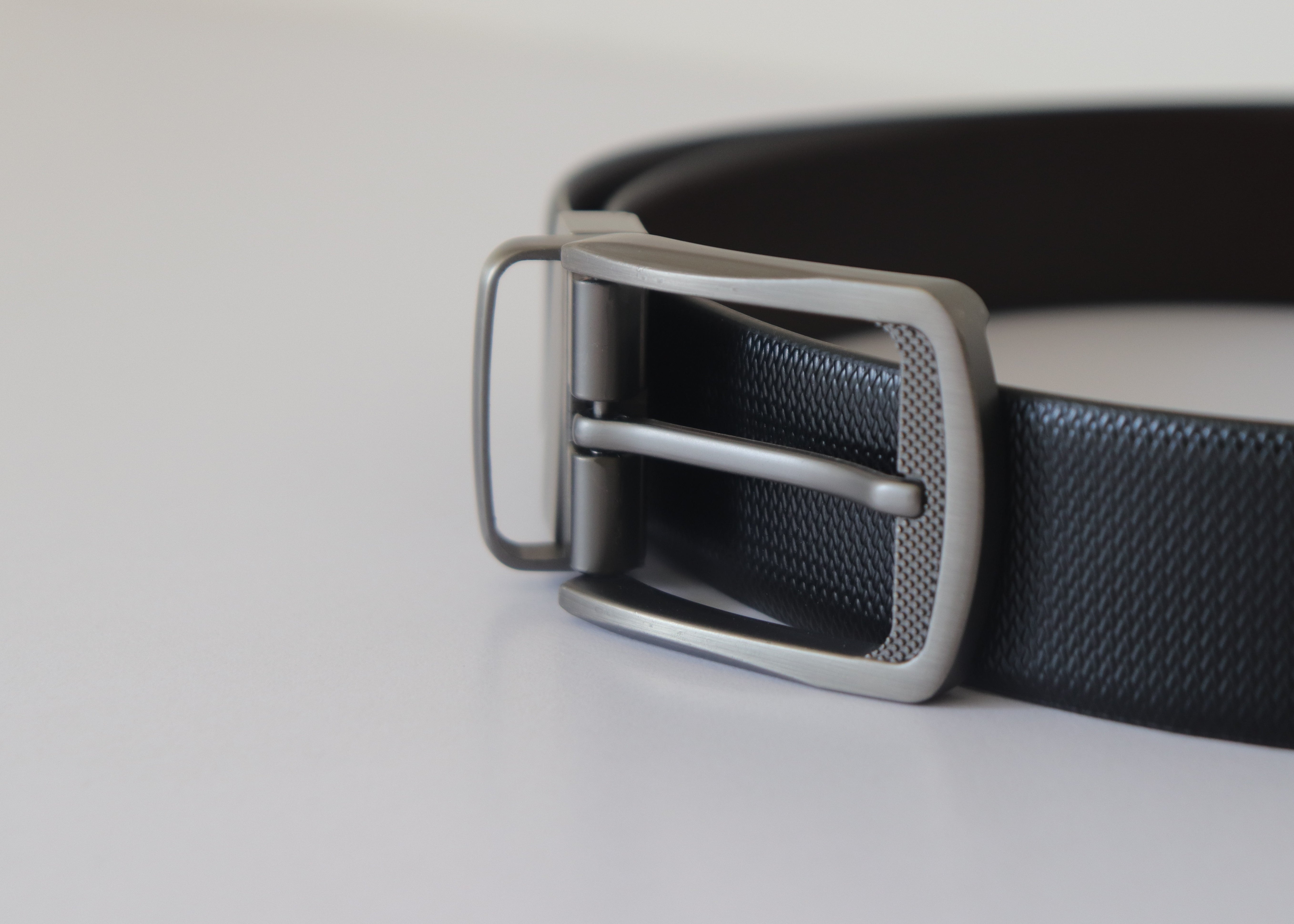 Men's Reversible Genuine Leather Belt - Black & Brown