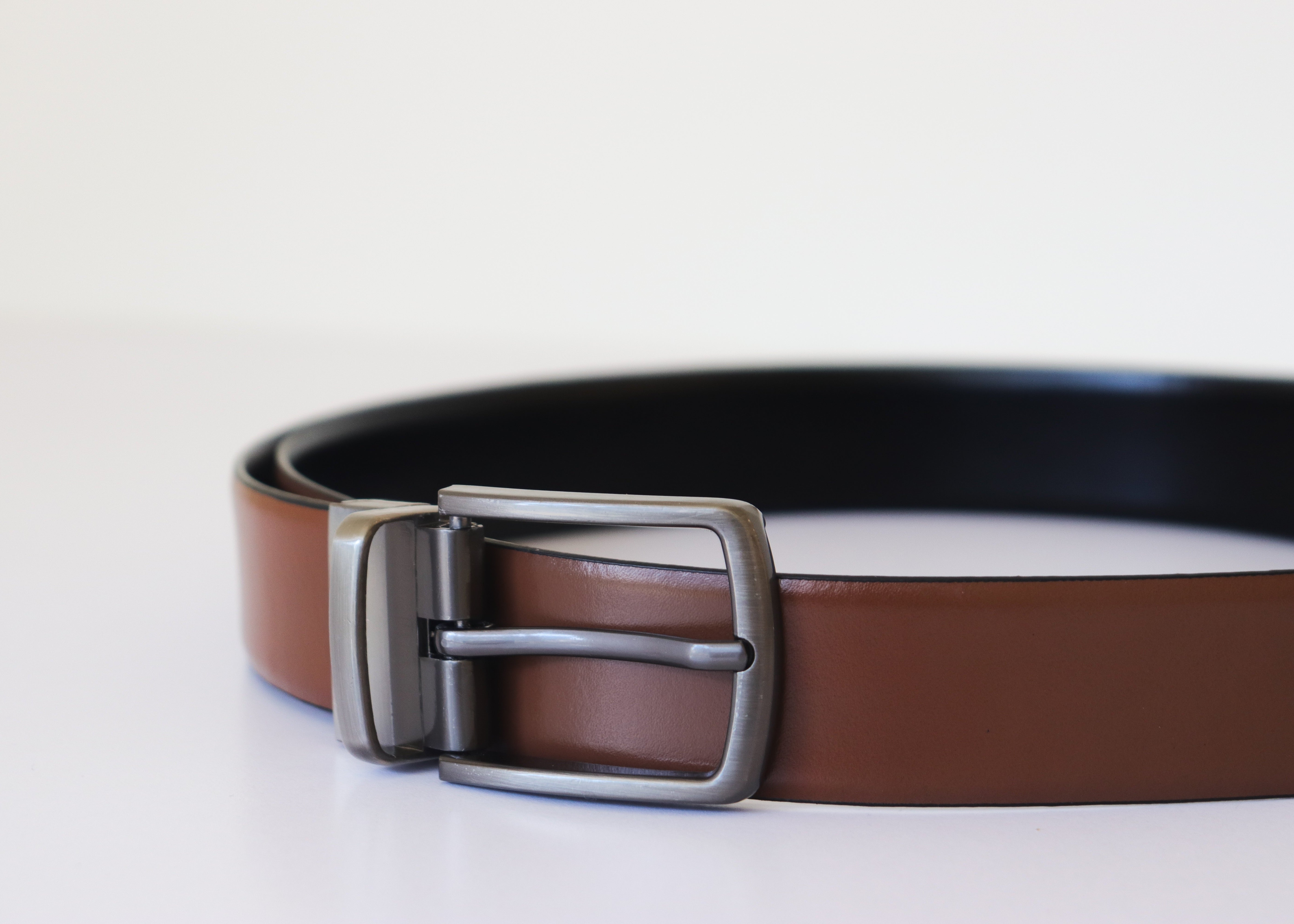Men's Reversible Solid Genuine Leather Belt - Black & Tan