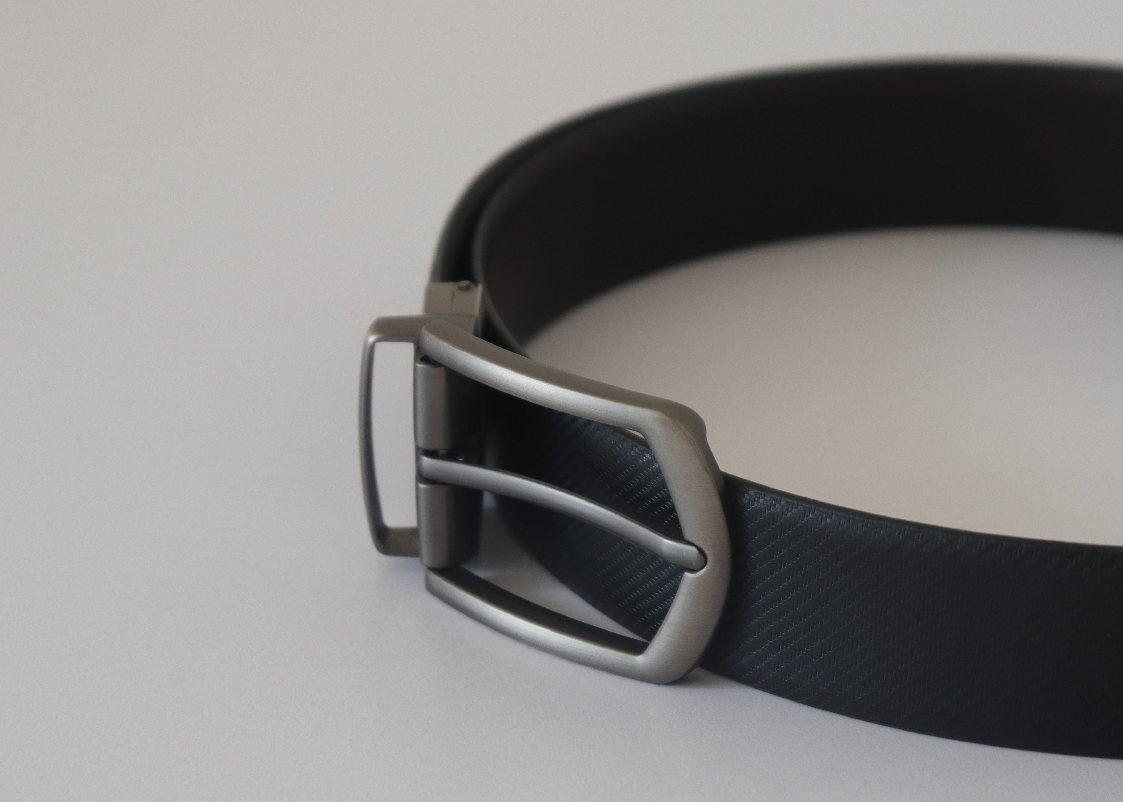 Men's Reversible Genuine Leather Belt - Black & Brown