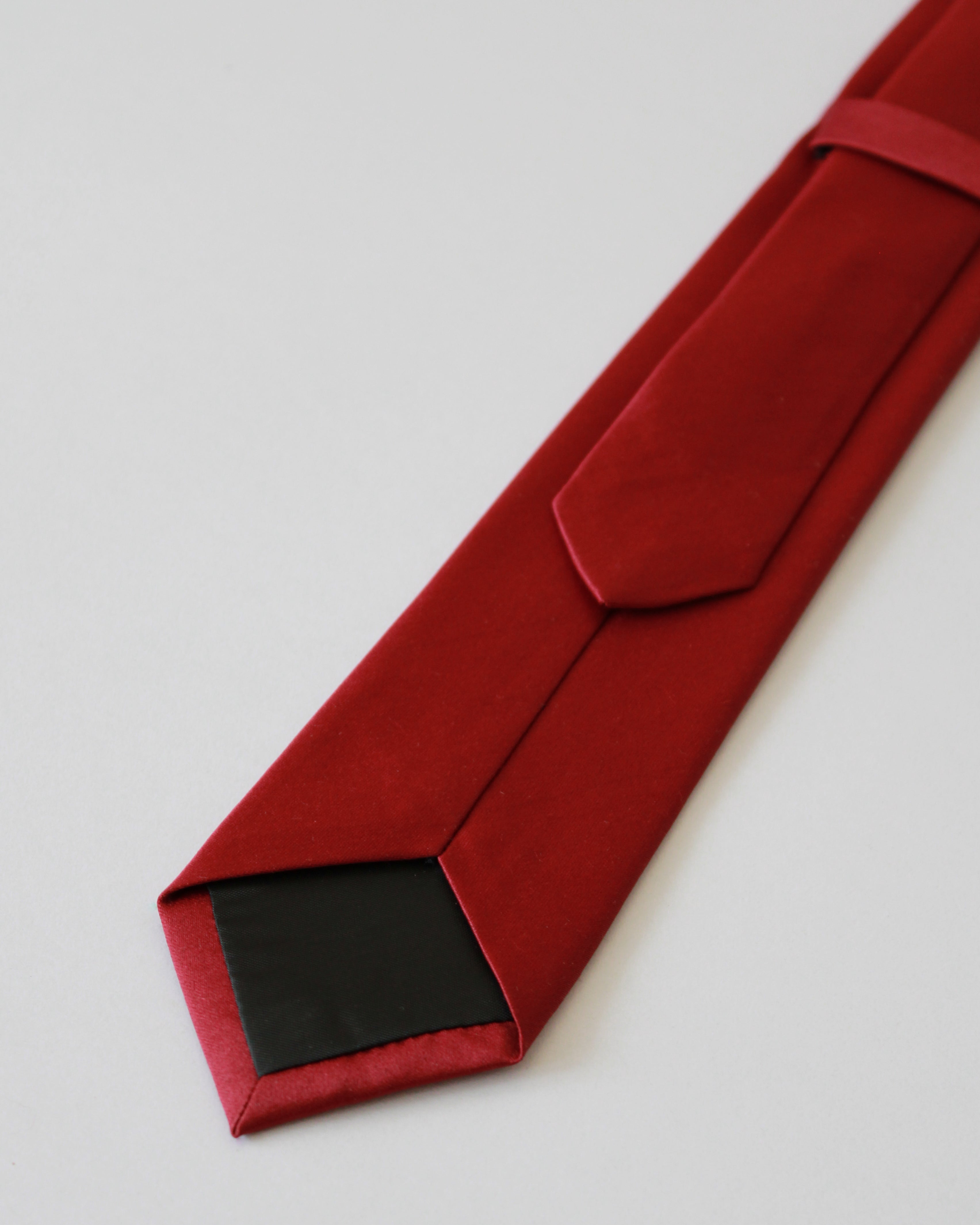 Men's Perfect Plain Satin Tie 150cm - Maroon