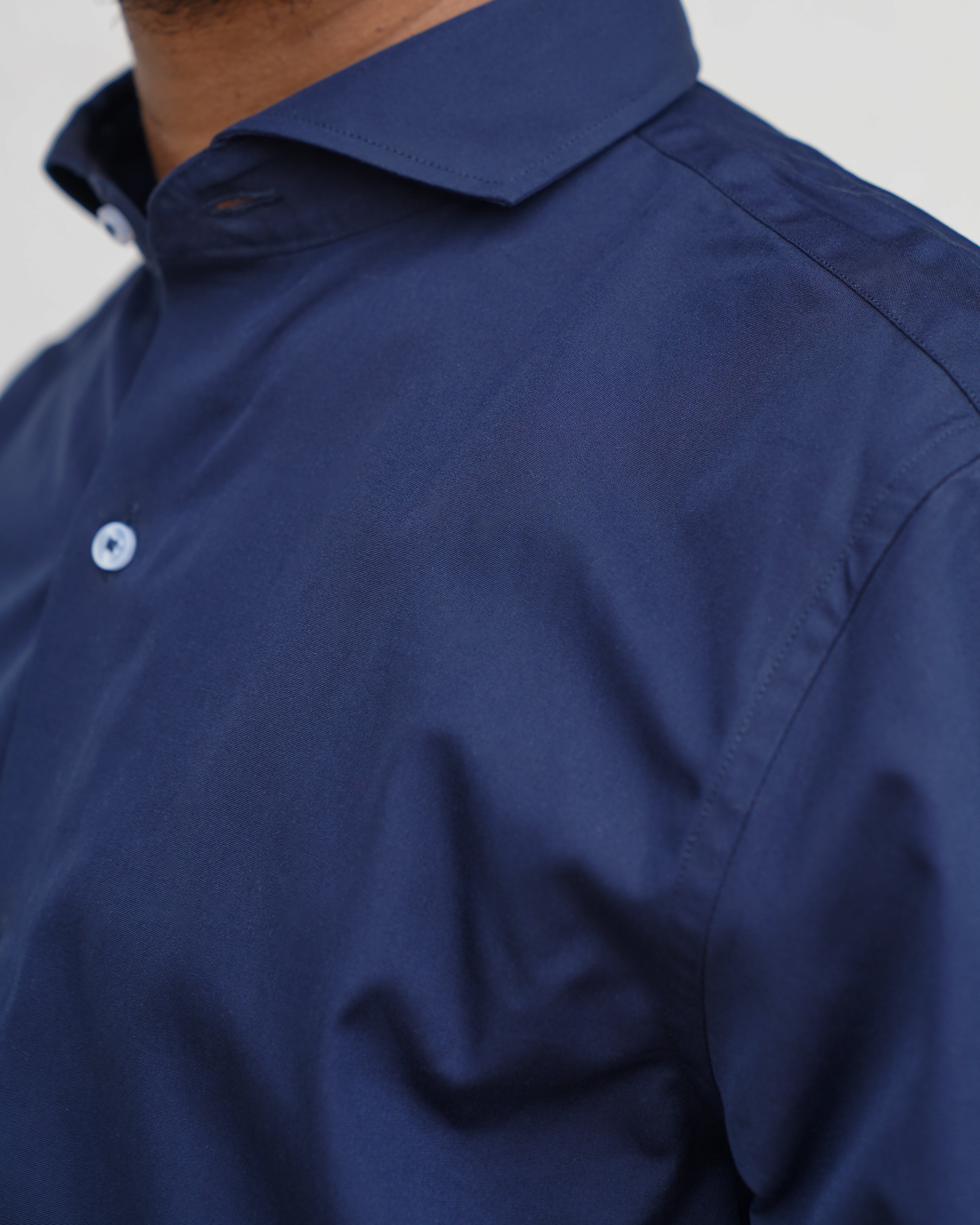 Bare Brown Solid Full Sleeve , Cutaway Collar Cotton Shirt - Navy