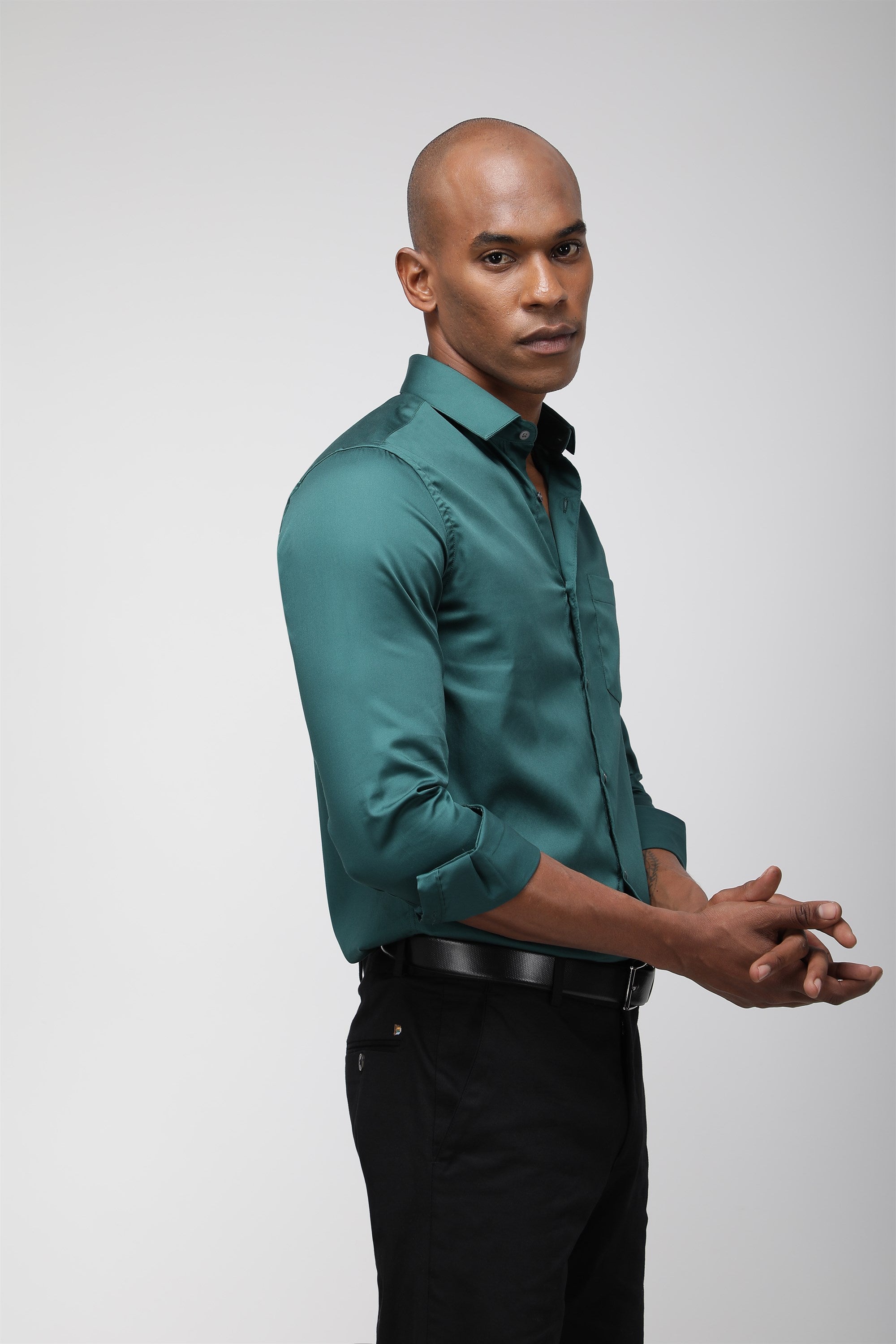 Dark Green Dress Shirt with Black Pants Outfits For Men (4 ideas & outfits)  | Lookastic